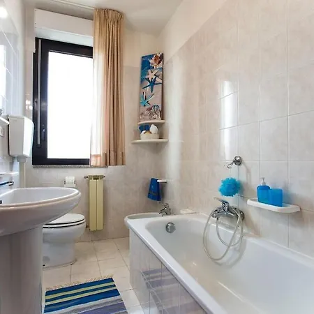 Attico Angela Con Grande Veranda Appartement *