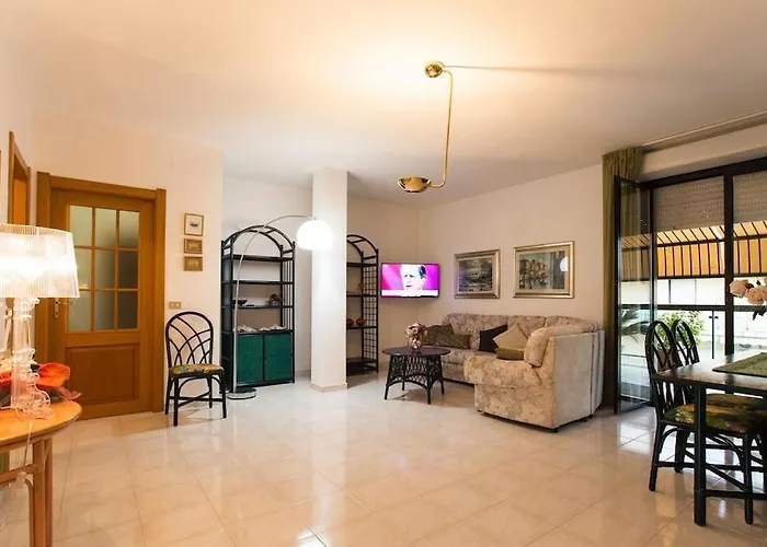 Attico Angela Con Grande Veranda Appartement